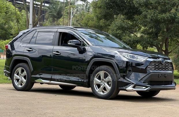 Toyota RAV4 Hybrid 2019 Black