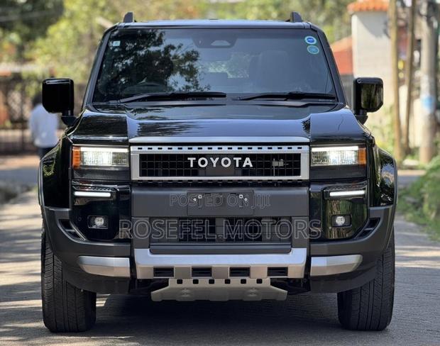 Toyota Land Cruiser Prado 2.7 2024 Black