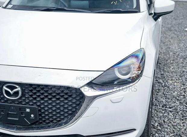 Mazda 2 2020 White