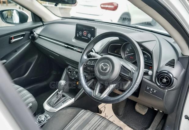 Mazda 2 2020 White