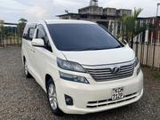 Toyota Vellfire 2009 White for sale