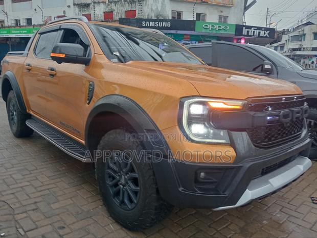 Ford Ranger Wildtrak 2023 Orange