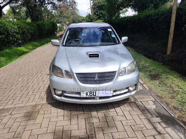 Mitsubishi Airtrek 2.0 Turbo-R 2005 Silver