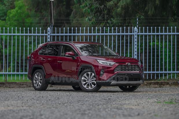 Toyota RAV4 2019 Red