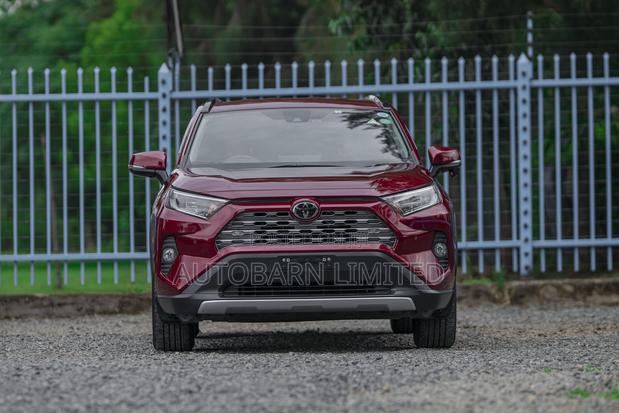 Toyota RAV4 2019 Red