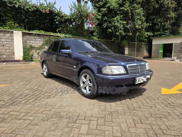 Mercedes-Benz C200 1999 Blue