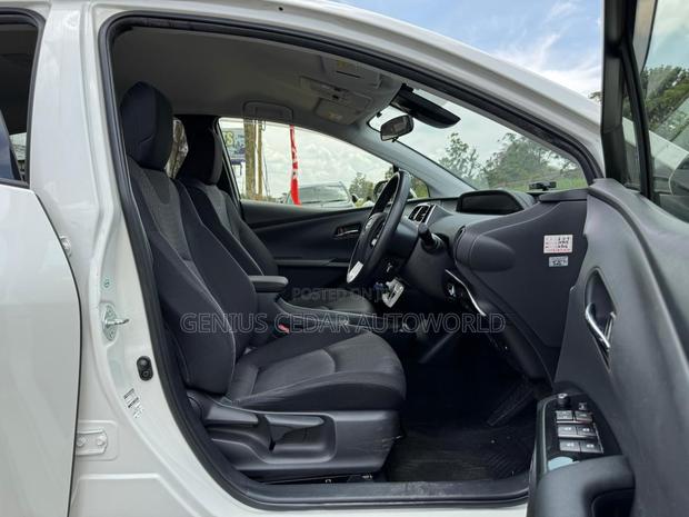Toyota Prius 2017