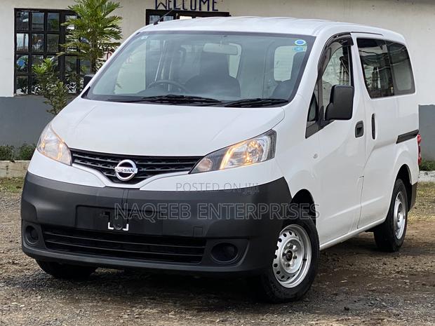 Nissan NV200 2019 White