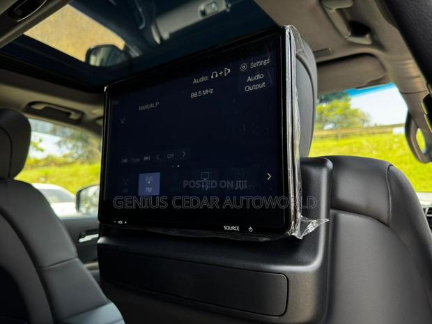Toyota Land Cruiser 2023 Black