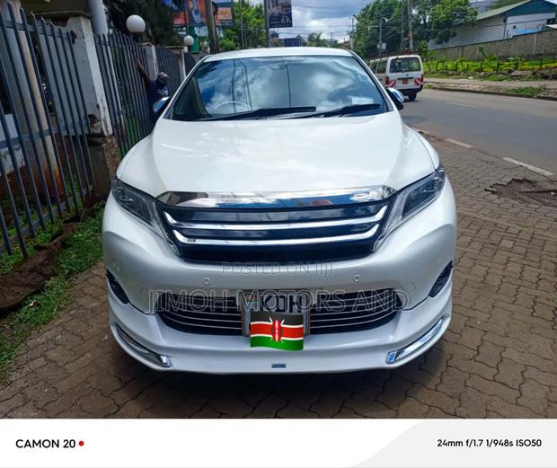 Toyota Harrier 2016 White
