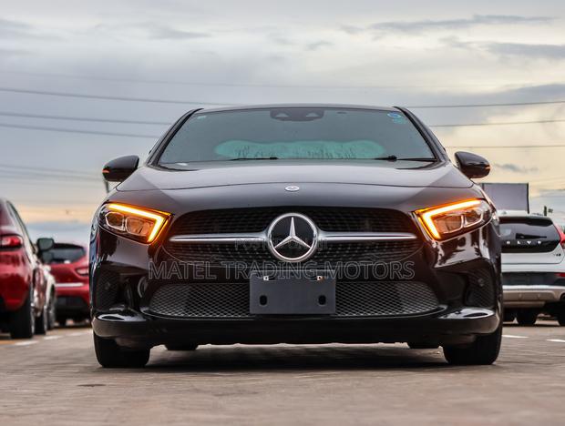 Mercedes-Benz A-Class 2018 Black