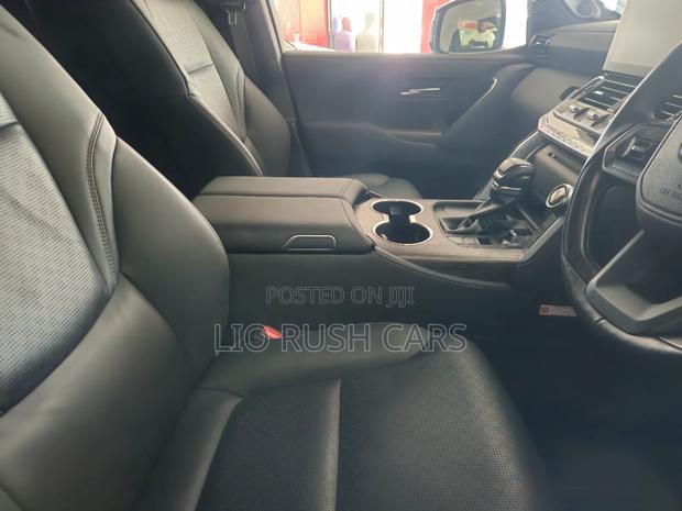Toyota Land Cruiser 2020 White
