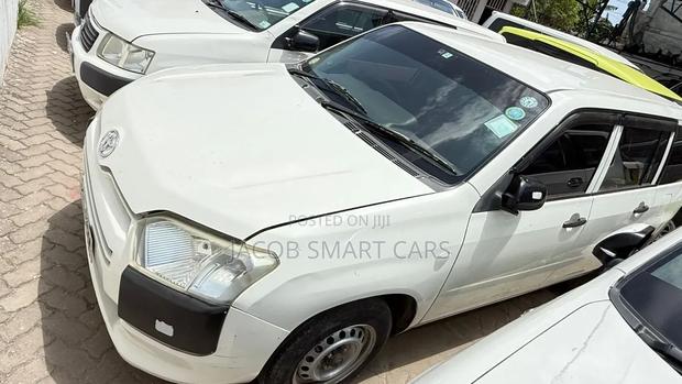 Toyota Probox 2018 White
