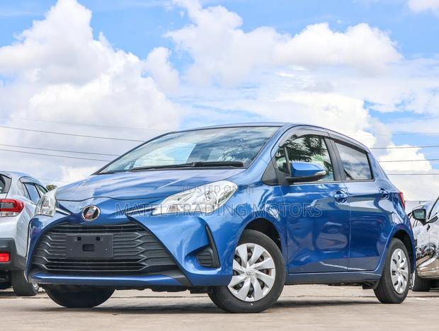 Toyota Vitz 1.3 FWD 5dr 2018 Blue