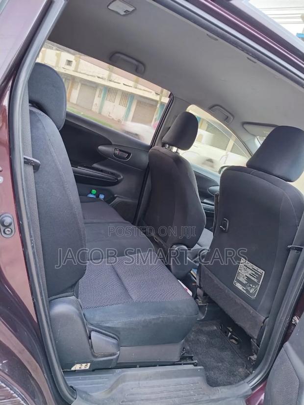 Toyota Wish 2017 Maroon