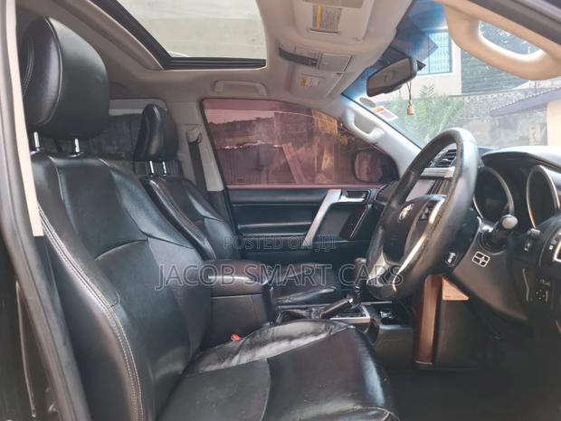 Toyota Land Cruiser Prado 2015 Black
