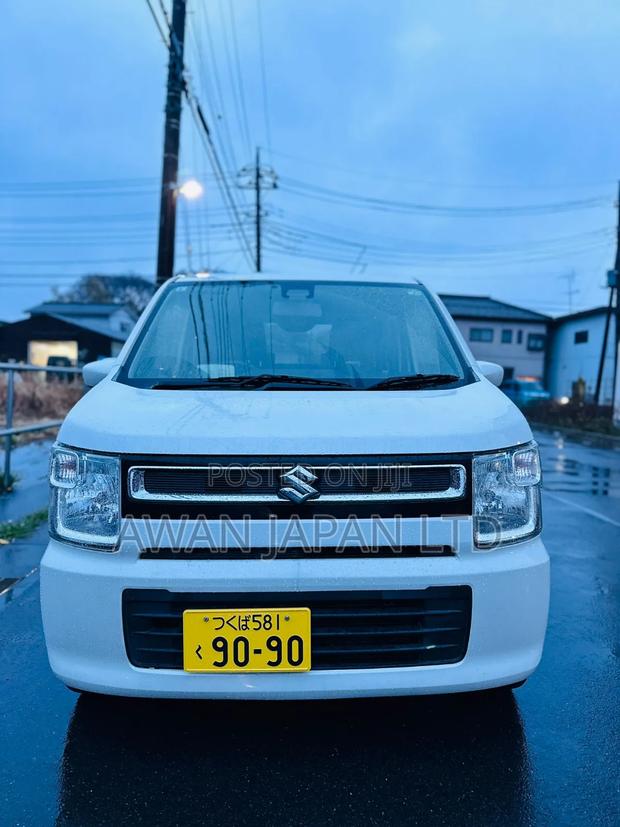 Suzuki Wagon R 2019 White