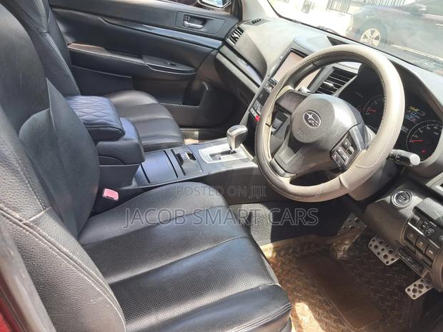 Subaru Outback 2014 Red