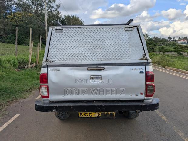 Toyota Hilux 3.0 D-4D Double Cab 4x4 Raider 2007 Silver