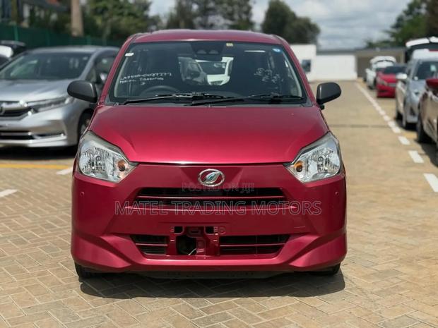 Daihatsu Mira 2017 Red