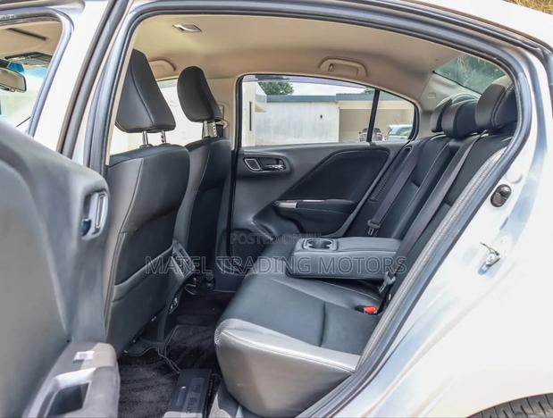 Honda Grace 1.5 Hybrid AWD 2018 Silver