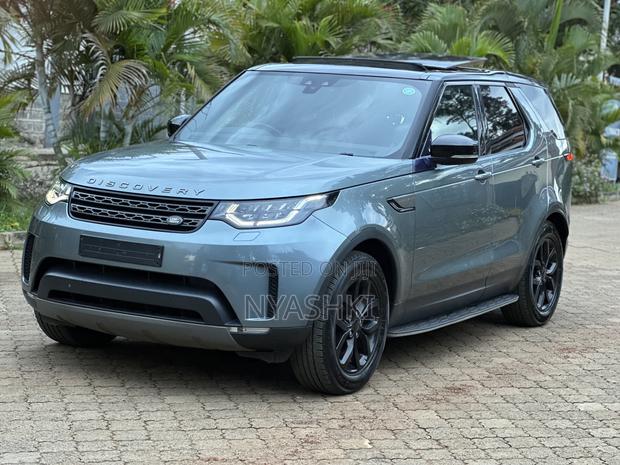 Land Rover Discovery HSE LUXURY 4x4 2018 Gray