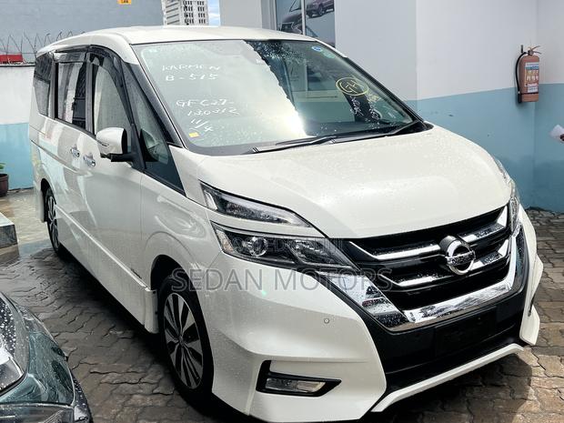 Nissan Serena 2019 White