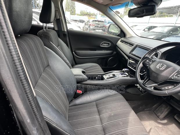Honda Vezel 2019 Matt Black