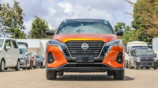 Nissan Kicks S 2020 Orange