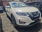 Nissan X-Trail 2018 White for sale