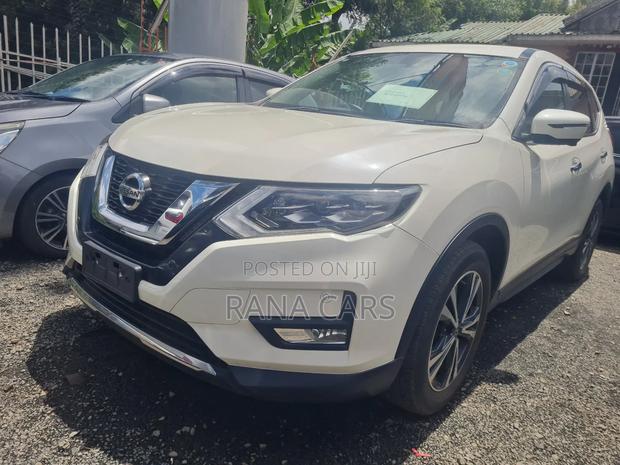 Nissan X-Trail 2018 White