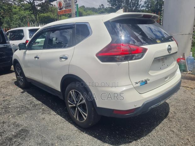 Nissan X-Trail 2018 White