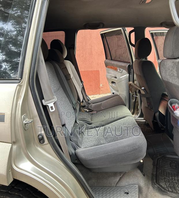 Toyota Land Cruiser Prado 3.0 D-4D 5dr 2005 Gold