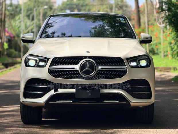 New Mercedes-Benz GLE-Class 2021 White