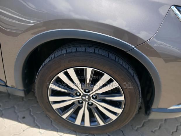 Mitsubishi Outlander SE FWD 2019 Brown
