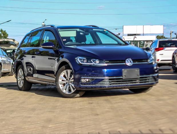 Volkswagen Golf TSI S FWD 2018 Blue
