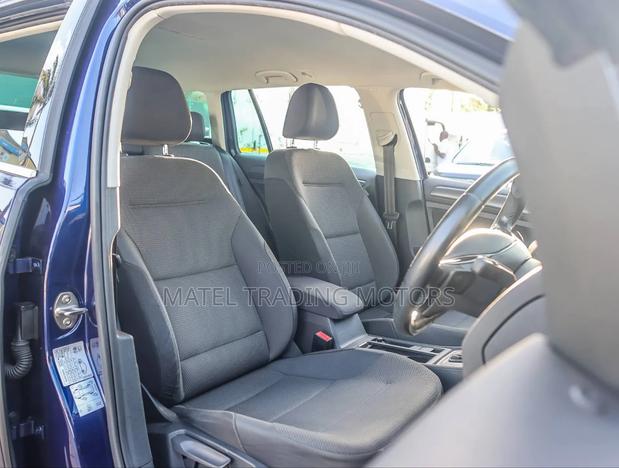 Volkswagen Golf TSI S FWD 2018 Blue