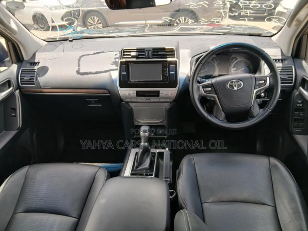 Toyota Land Cruiser Prado 2.7 2019 Black