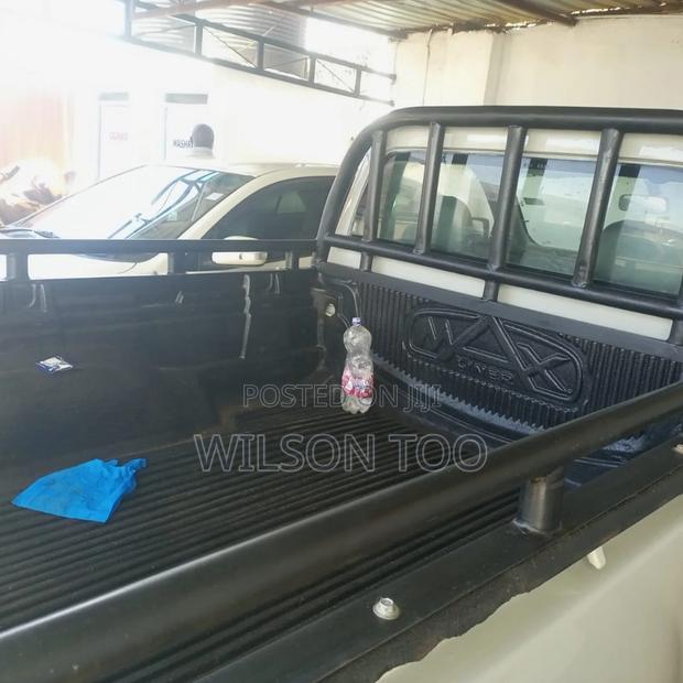 Isuzu D-MAX 2014 White