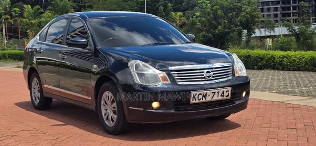 Nissan Bluebird 2010 Black