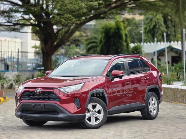 Toyota RAV4 2020 Red