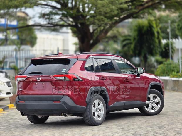 Toyota RAV4 2020 Red