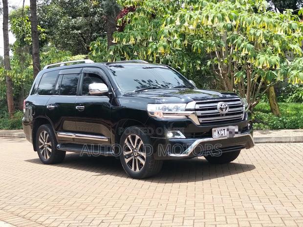 Toyota Land Cruiser 4.6 V8 ZX 2012 Black