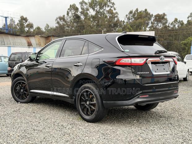 Toyota Harrier 2019 Black