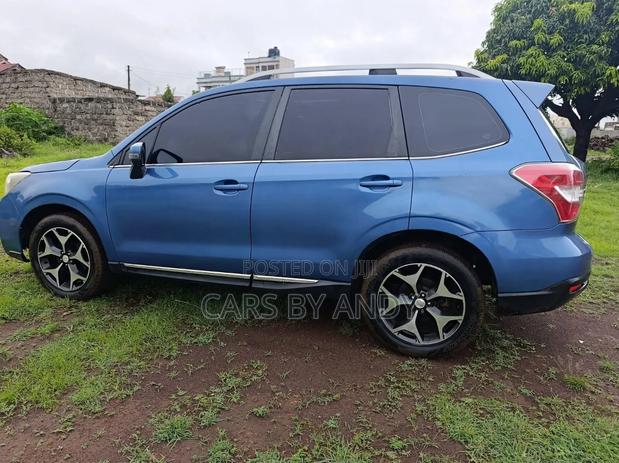 Subaru Forester 2.0XT Premium AWD 2016 Blue