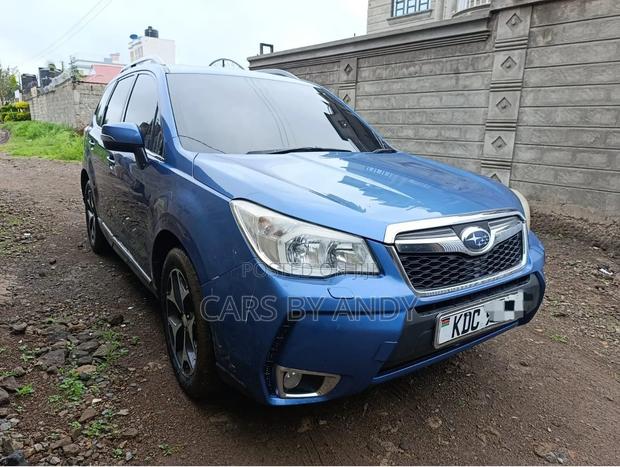 Subaru Forester 2.0XT Premium AWD 2016 Blue