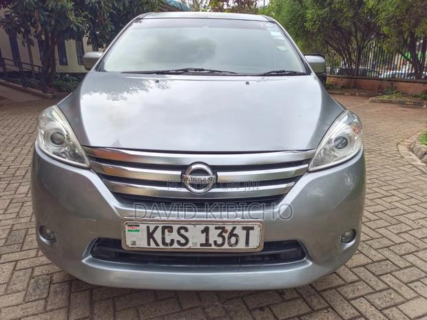 Nissan Lafesta 2011 Silver