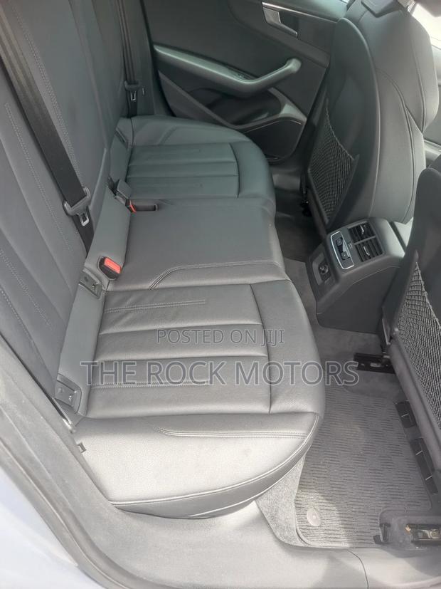 Audi A4 2018 Silver