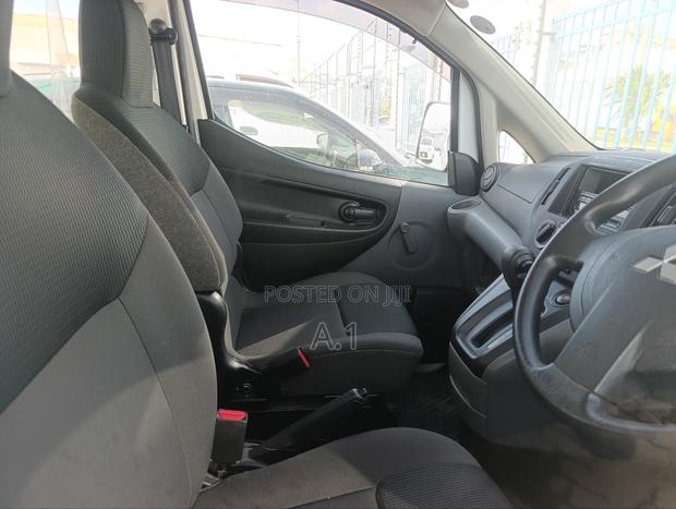 Mitsubishi Delica 2019 White