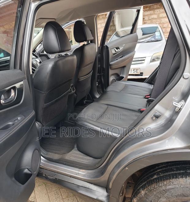 Nissan X-Trail 2.0 Petrol AWD 2014 Silver